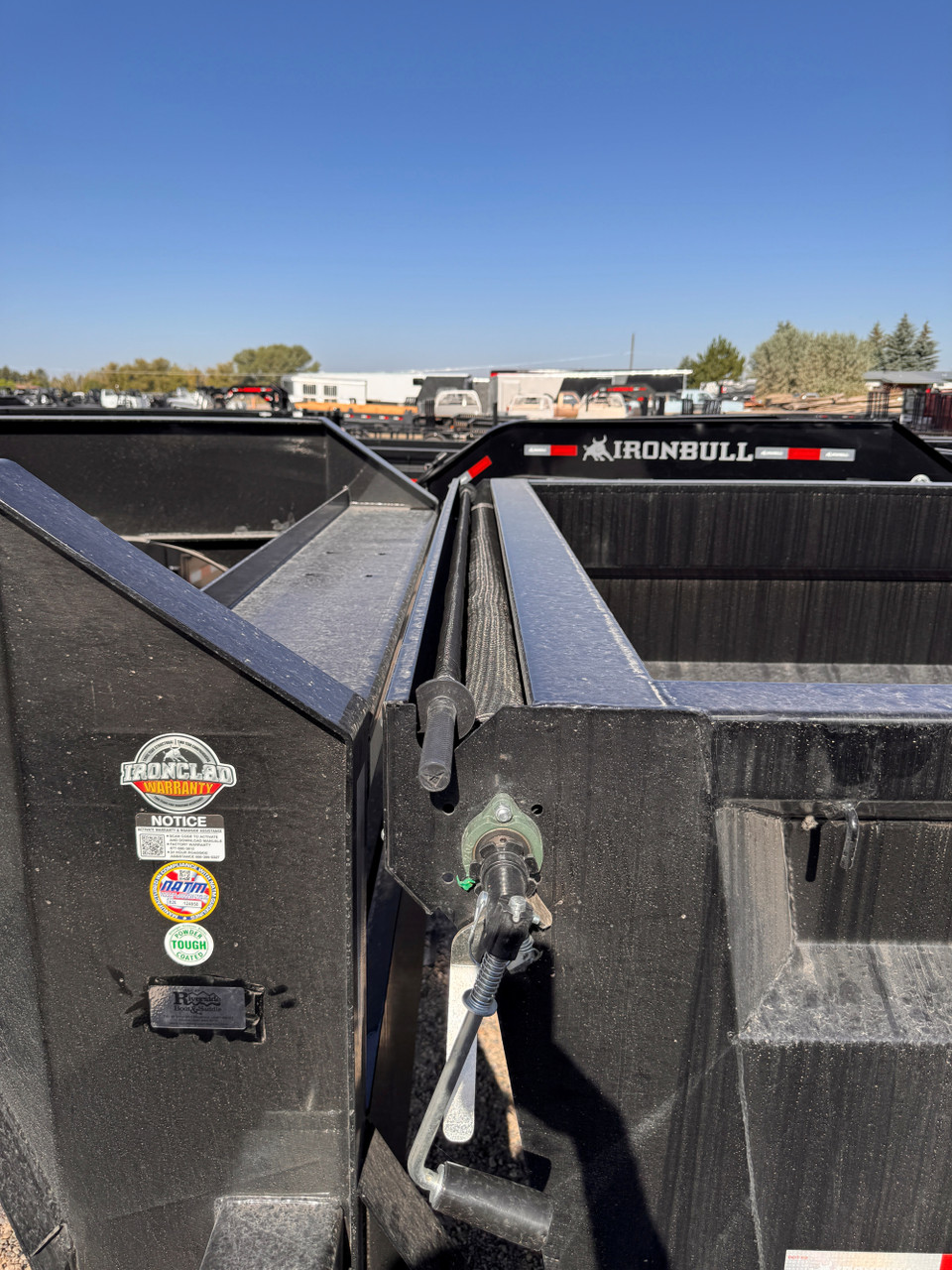 Iron Bull Trailers 2027 DTG 83"X16' Scissor Dump Trailer | Tandem Axle Axle 14K, 24" Sides, 7 Ga Floor, Aluminum Ramps, Tarp Kit, Spare Mount, 2 Way Spreader Gate