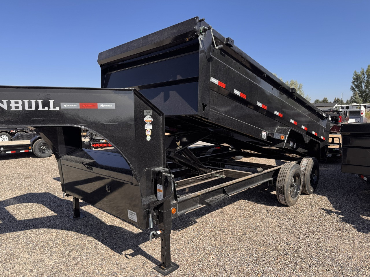Iron Bull Trailers 2027 DTG 83"X16' Scissor Dump Trailer | Tandem Axle Axle 16K, 36" Sides, 7 Ga Floor, Aluminum Ramps, Tarp Kit, Spare Mount, 2 Way Spreader Gate