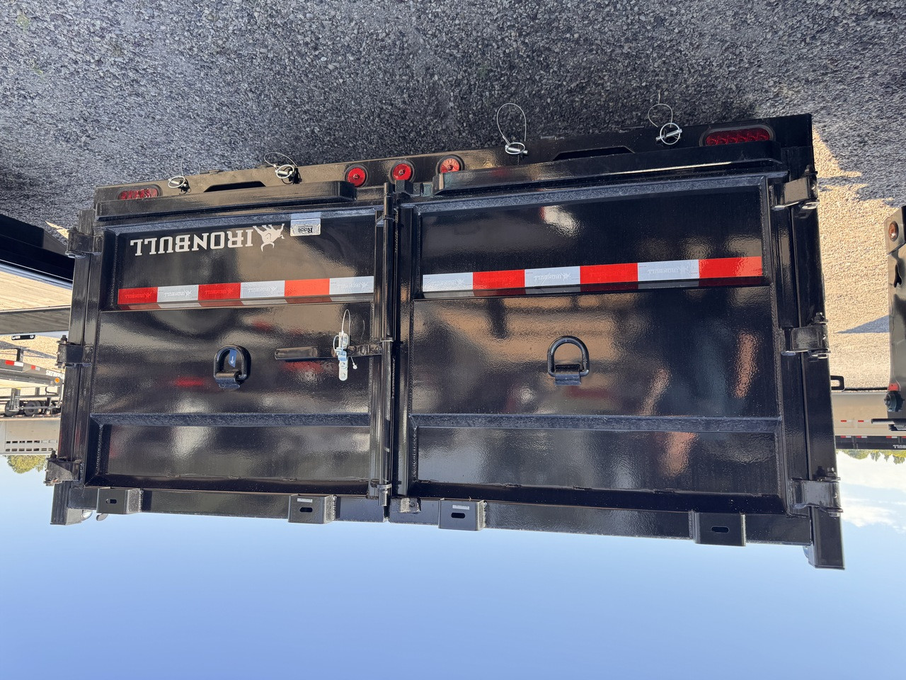Iron Bull Trailers 2027 DTG 83"X16' Scissor Dump Trailer | Tandem Axle Axle 16K, 36" Sides, 7 Ga Floor, Aluminum Ramps, Tarp Kit, Spare Mount, 2 Way Spreader Gate
