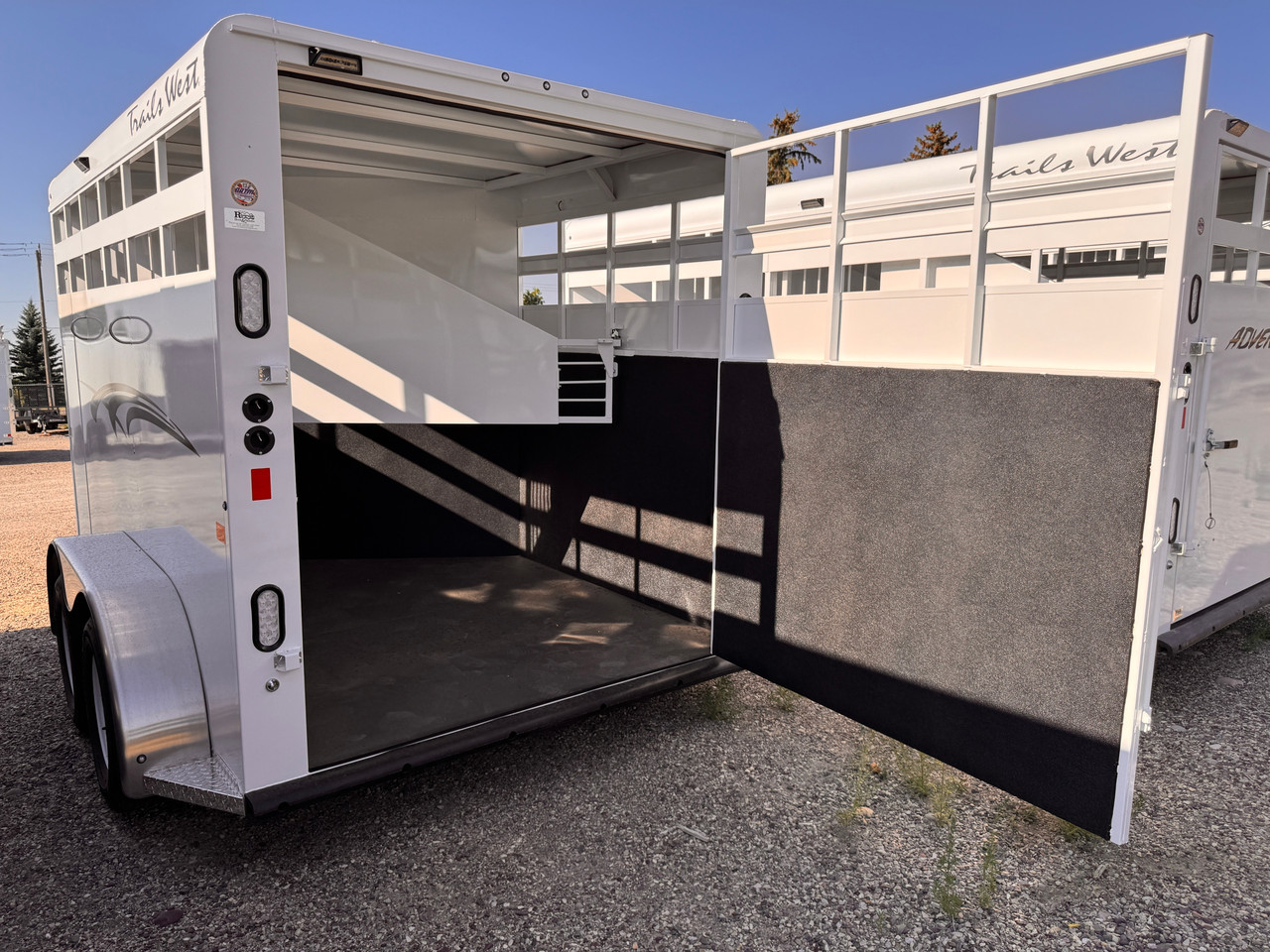 Trails West Trailers 2027 ADVENTURE II Horse Trailer | Tandem Axle Axle 8.045K, 2-Horse Highside, Tack Room, Convieince Package, Swing Out Saddle Rack, Rubber Floors