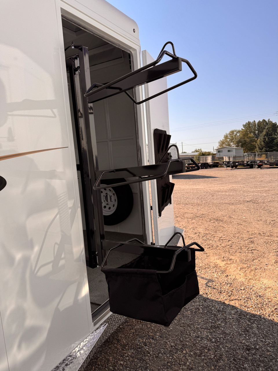 Trails West Trailers 2027 ADVENTURE II Horse Trailer | Tandem Axle Axle 9.98K, 3-Horse, Tack Room, Convieince Package, Swing Out Saddle Rack, Rubber Floors