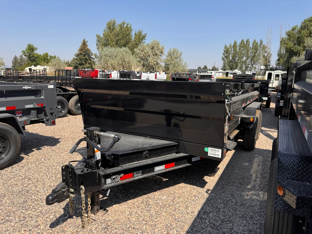 Iron Bull Trailers 2027 DTB 83"X16' Scissor Dump Trailer | Tandem Axle Axle 47.999K, 24" Sidewalls, 7 Gauge Floor, XL Tongue Box, Tarp Kit, 2 Way Spreader, Slide In Ramps
