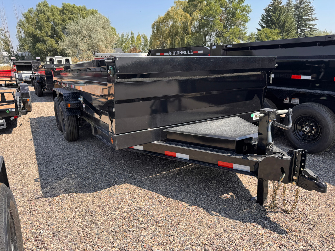 Iron Bull Trailers 2027 DTB 83"X16' Scissor Dump Trailer | Tandem Axle Axle 47.999K, 24" Sidewalls, 7 Gauge Floor, XL Tongue Box, Tarp Kit, 2 Way Spreader, Slide In Ramps