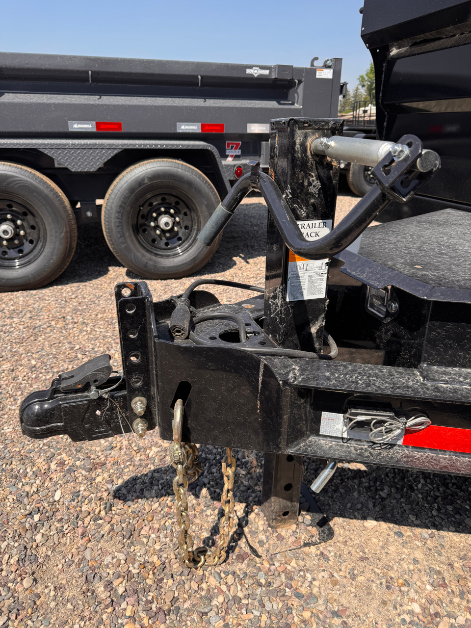 Iron Bull Trailers 2027 DTB 83"X16' Scissor Dump Trailer | Tandem Axle Axle 47.999K, 24" Sidewalls, 7 Gauge Floor, XL Tongue Box, Tarp Kit, 2 Way Spreader, Slide In Ramps