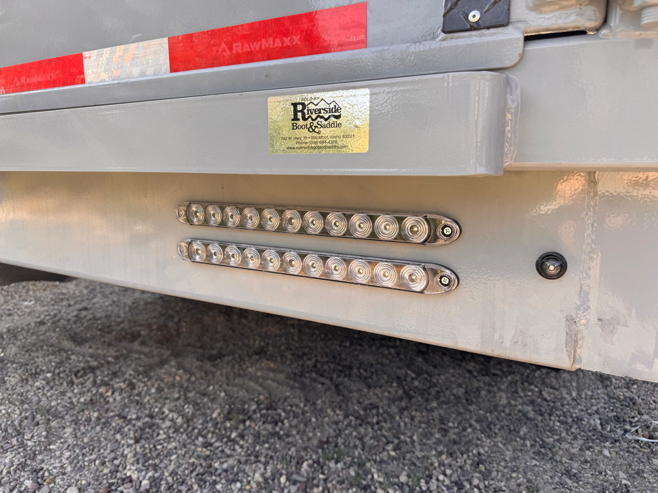Raw Maxx Trailers 2026 HDX 102"X20' Dump Trailer | Tandem Axle Axle 20K, Dual Tires, Dual Hydraulic Jacks, 44" Sides, Spare Tire, 2 Way Spreader Gate, Tarp Kit, Solar, Dual Storage Cabnets, Ramps