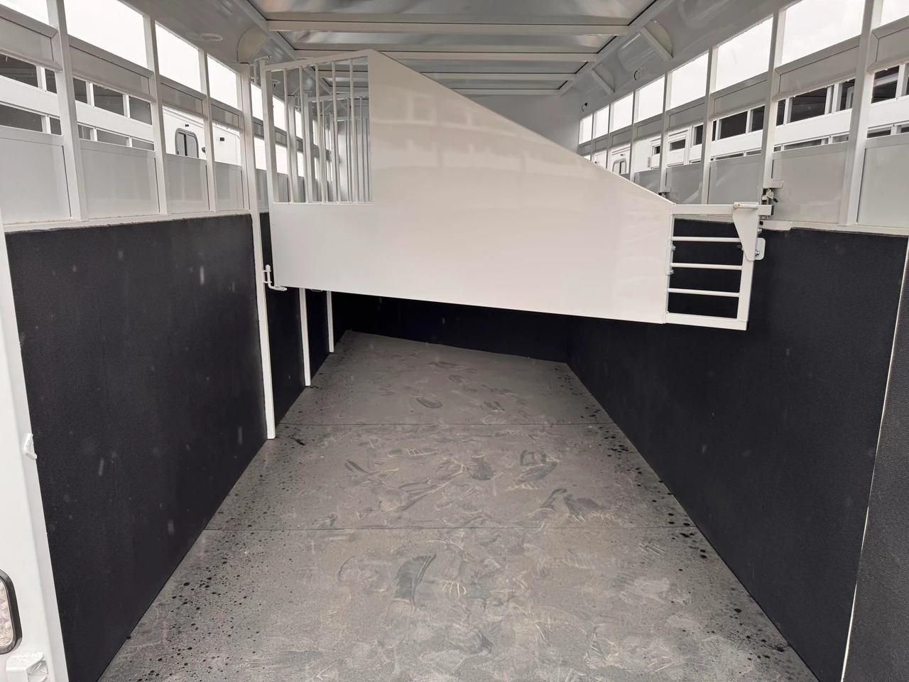 Trails West Trailers 2027 Adventure Horse Trailer | Tandem Axle Axle