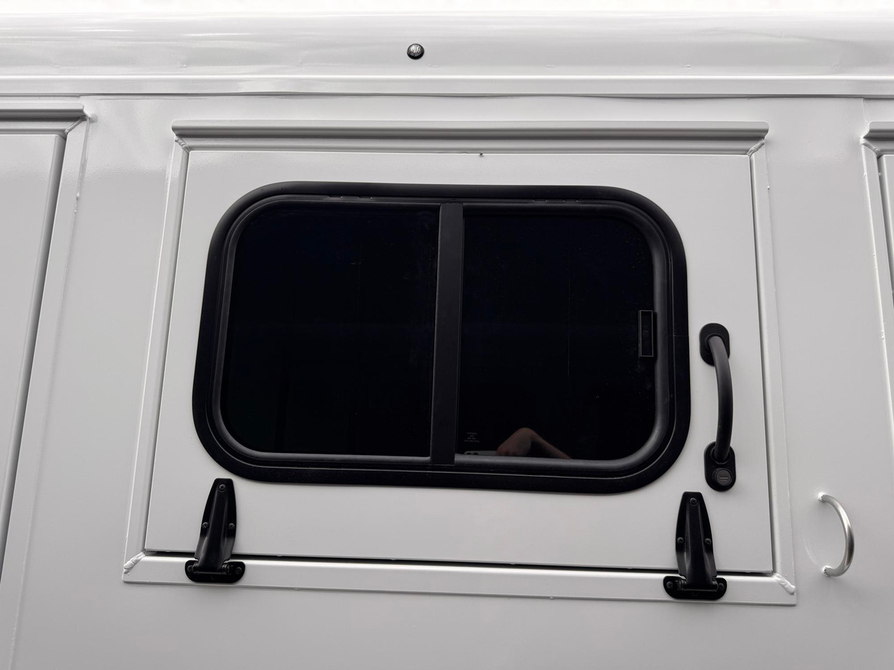 Trails West Trailers 2027 Classic Horse Trailer