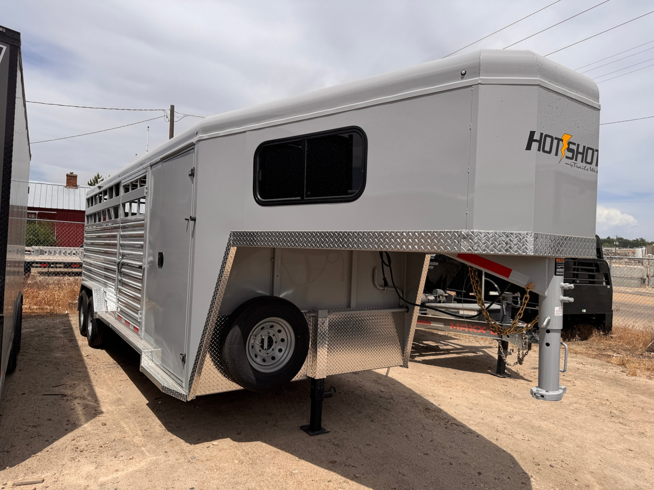 Trails West Trailers 2027 HOTSHOT 21' Stock Combo Trailer | Tandem Axle Axle 18.667K