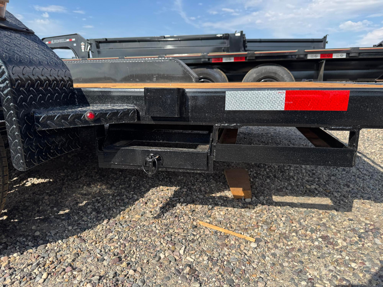 Dutton Trailers 2026 | DT 16' TA VA CH