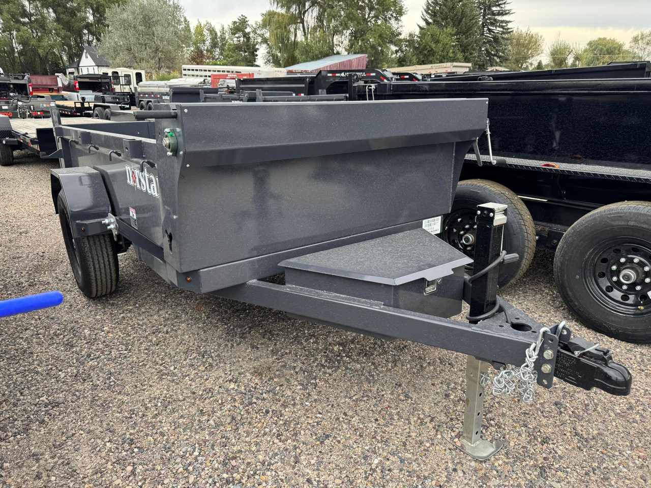 Norstar Trailers 2027 DCB 60"X10' Single Ram Dump Trailer | Single Axle, 60"X10' DCB SINGLE AXLE DUMP, CYLINDER LIFT, 20" SIDES 12 GUAGE, SWING DOORS, TARP, 7K AXLE