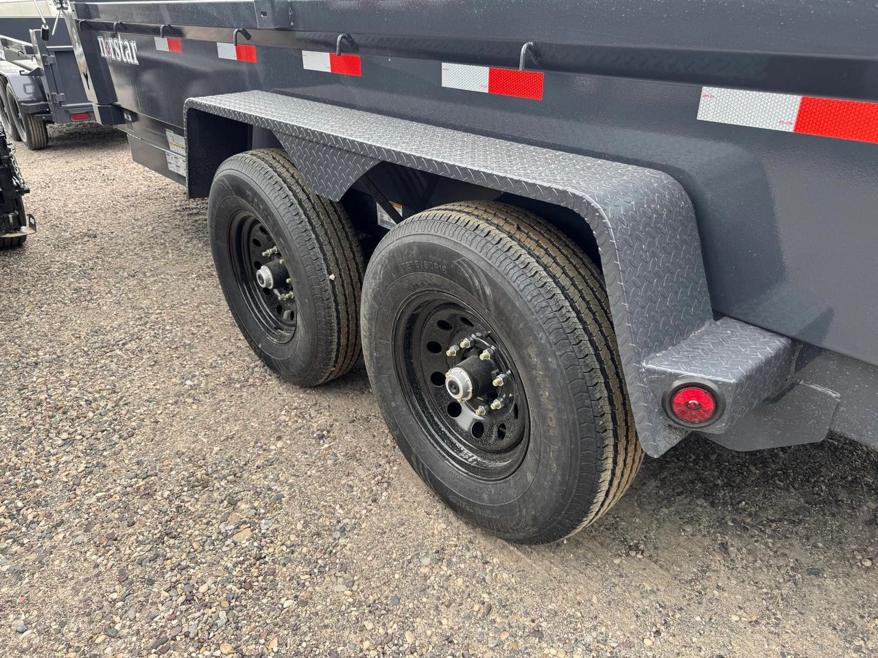 Norstar Trailers 2027 DCB 83"X16' Scissor Dump Trailer | Tandem Axle, 83X16 DCB DUMP, 20" SIDES, RAMPS, SCISSOR, TARP, 14K