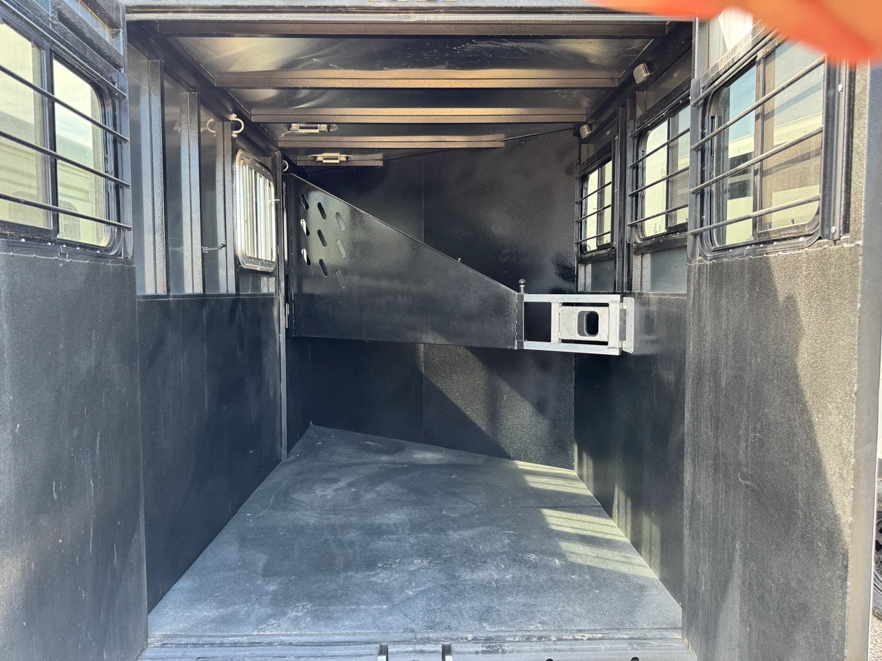 Triple C Trailers 2023 Teton Horse Trailer | 2H, SWING-OUT SADDLE RACK, DOOR ORGANIZER, EXT LOAD LIGHTS, WINDOWS, SPARE (charmac logo)