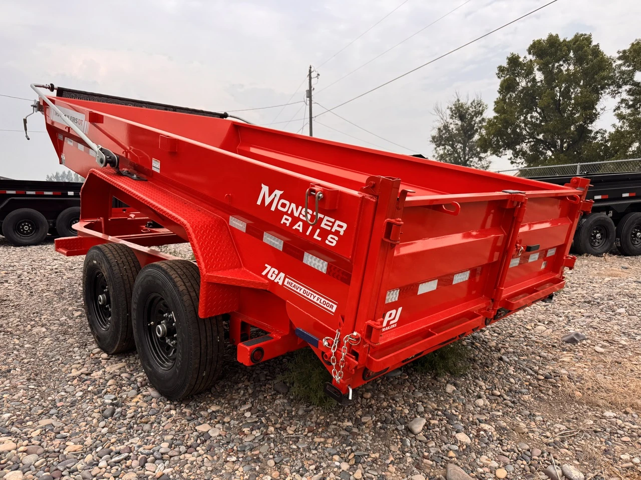 P.J. Trailers 2027 DT 83"X14' Telescopic Dump Trailer | Tandem Axle 14K, Low Profile, 24" Sides, 7ga Floors, Hydraulic Jack, Solar Charger