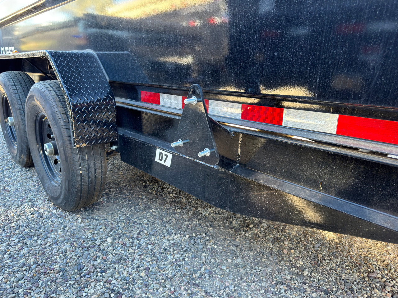 P.J. Trailers 2027 D7 83"X14' Scissor Dump Trailer | Tandem Axle 14K, 6" Channel, 48" Sides, Spreader Gate, Scissor Lift, Tarp Kit, Slide In Ramps