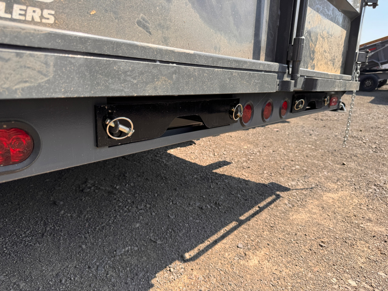 P.J. Trailers 2027 DM 83"X16' Low Profile Dump Trailer | Tandem Axle 14K, 36" Sides, Hydraulic Jack, 7ga Floors, 2 Way Spreader Gate, XL Storage Box, Tarp Kit, Rear Stabilizing Stands