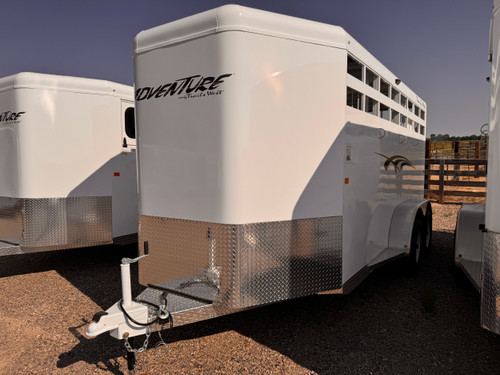 Trails West Trailers 2027 ADVENTURE II Horse Trailer | Tandem Axle Axle 9.98K, 3-Horse, Tack Room, Convieince Package, Swing Out Saddle Rack, Rubber Floors