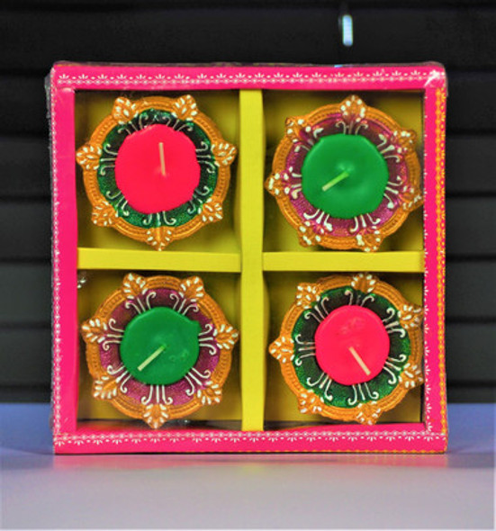 Decorated Traditional Wax Diya Set