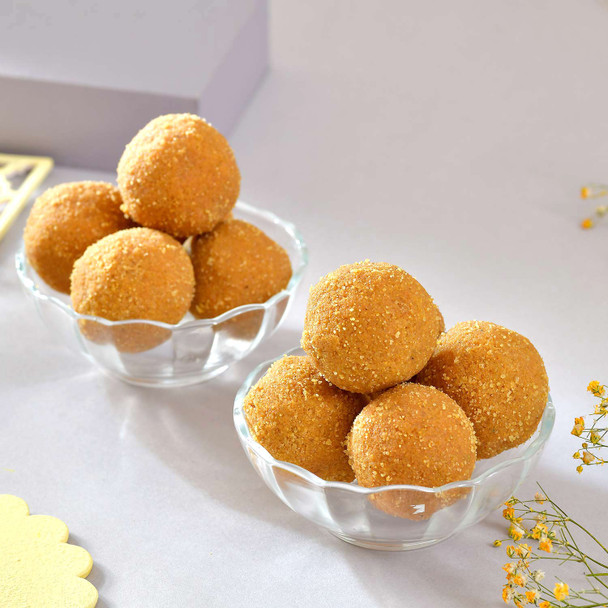 Rudraksha Rakhi With Besan Laddoo Sweet Rudraksha Rakhi With Besan Laddoo Sweet