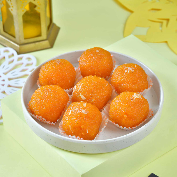 Bhaidooj Thread with Boondi Laddoo