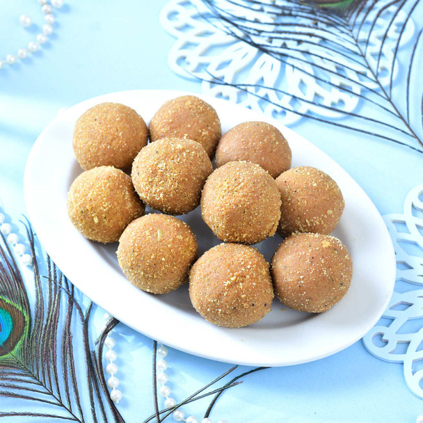 Designer Rakhi Set with Besan Laddoo & Toblerone Chocolates