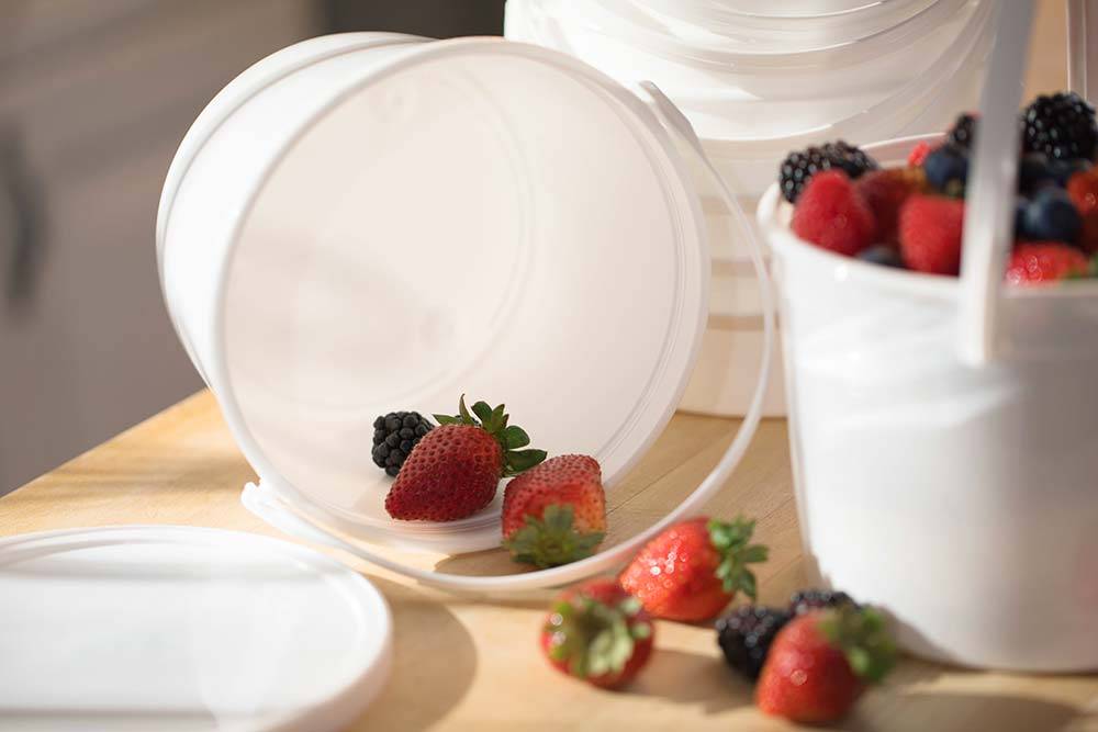 64 oz. BPA Free Food Grade Round Container with Lid (T60264CA & L602 or  L602RCA) - starting quantity 25 - FREE SHIPPING