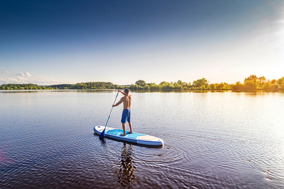 What to Wear When Paddle Boarding