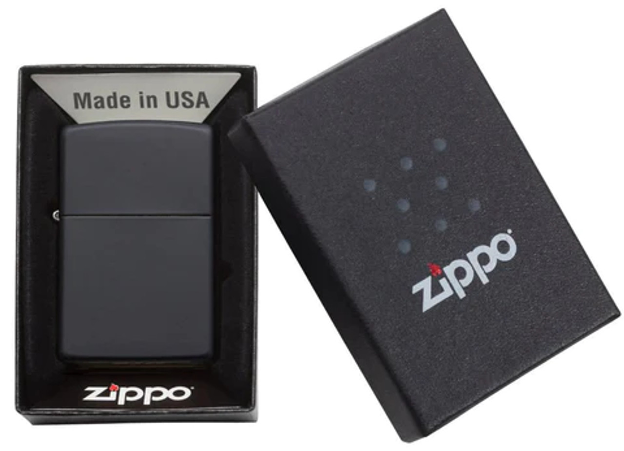 Zippo Classic Black Matte Lighter