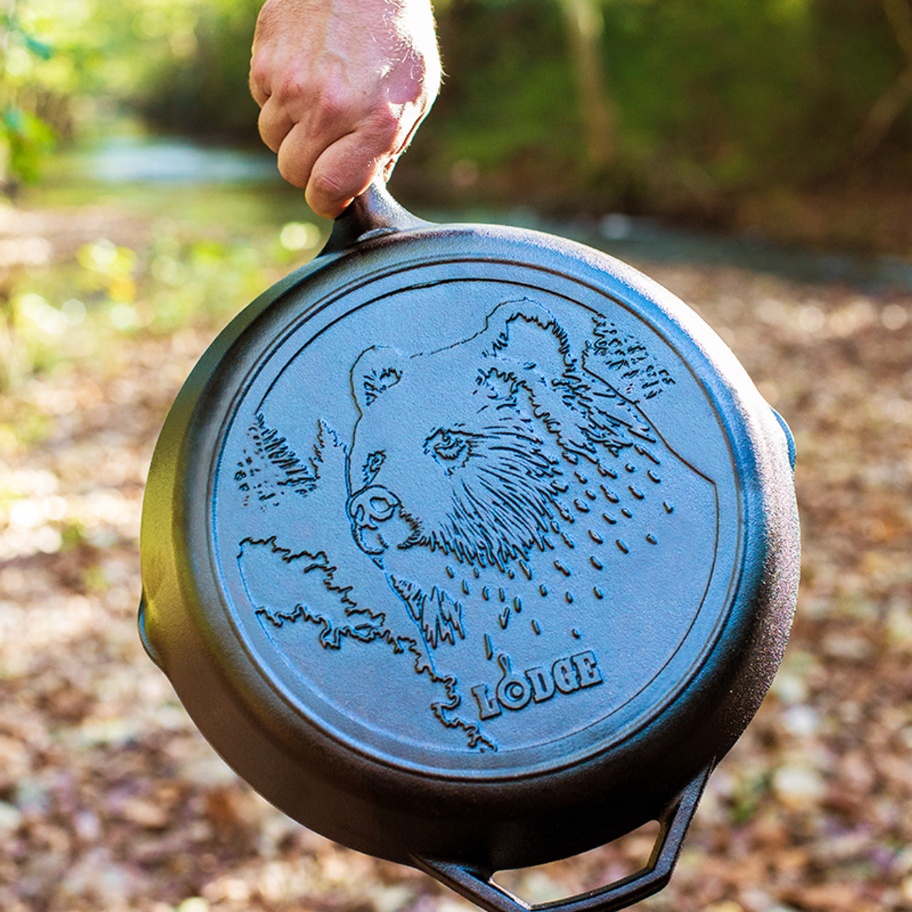 Lodge Wildlife Series - Seasoned Cast Iron Cookware with Wildlife