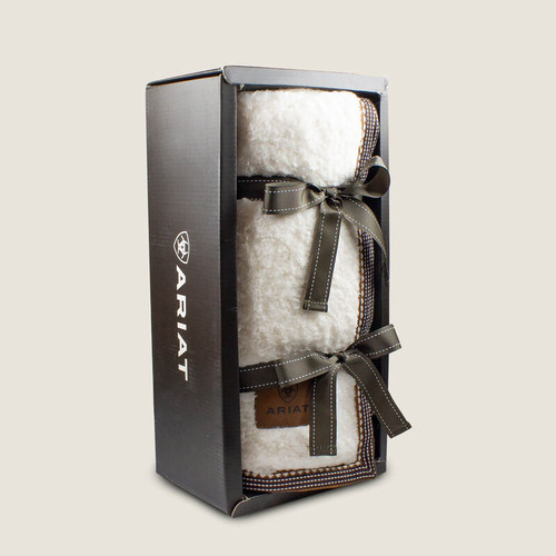 Ariat Snuggle Blanlet Ariat Snuggle Blanlet