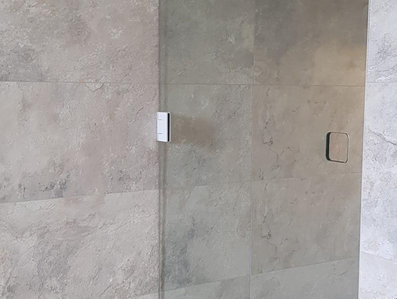 Silicone for Shower Glass Use What the professionals use Shower