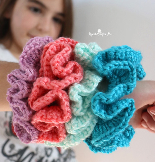 Scrunchies – 7/21 from 10:30am-12pm