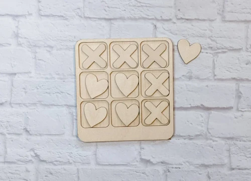 Valentine's Day Tic Tac Toe Paint Kit