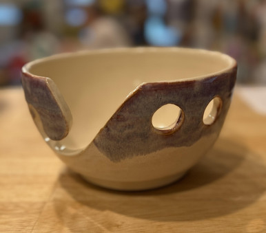 Medium Purple/White Yarn Bowl