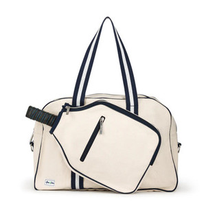 Front view of the Ame & Lulu Hamptons Pickleball Bag with exterior zippered paddle pocket. Shown in color option Blueberry.