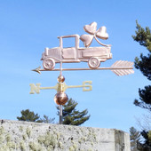 shamrock weathervane in a pickup