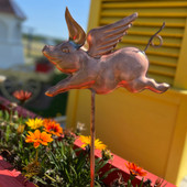 flying pig garden stake