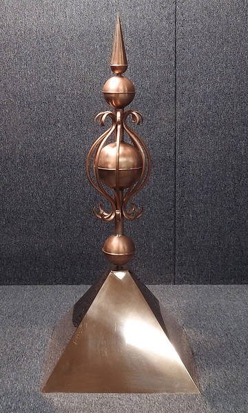 Traditioinal Colonial Finial with Large Skirt