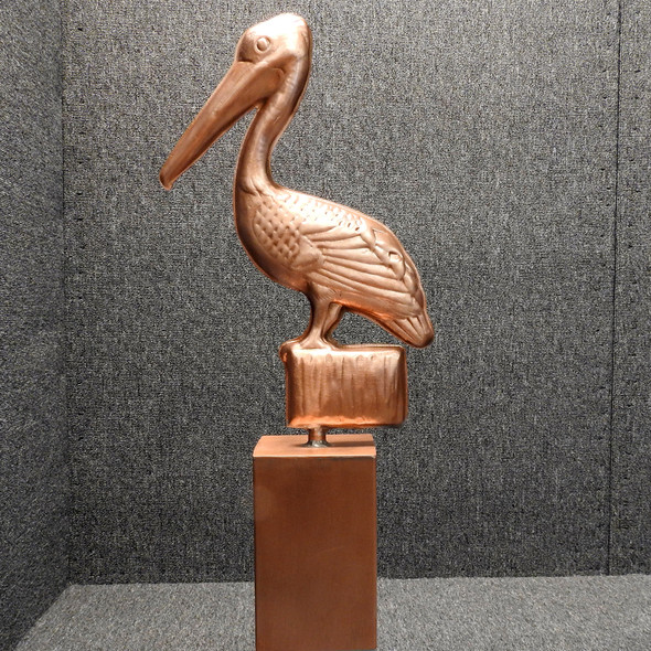 pelican garden post