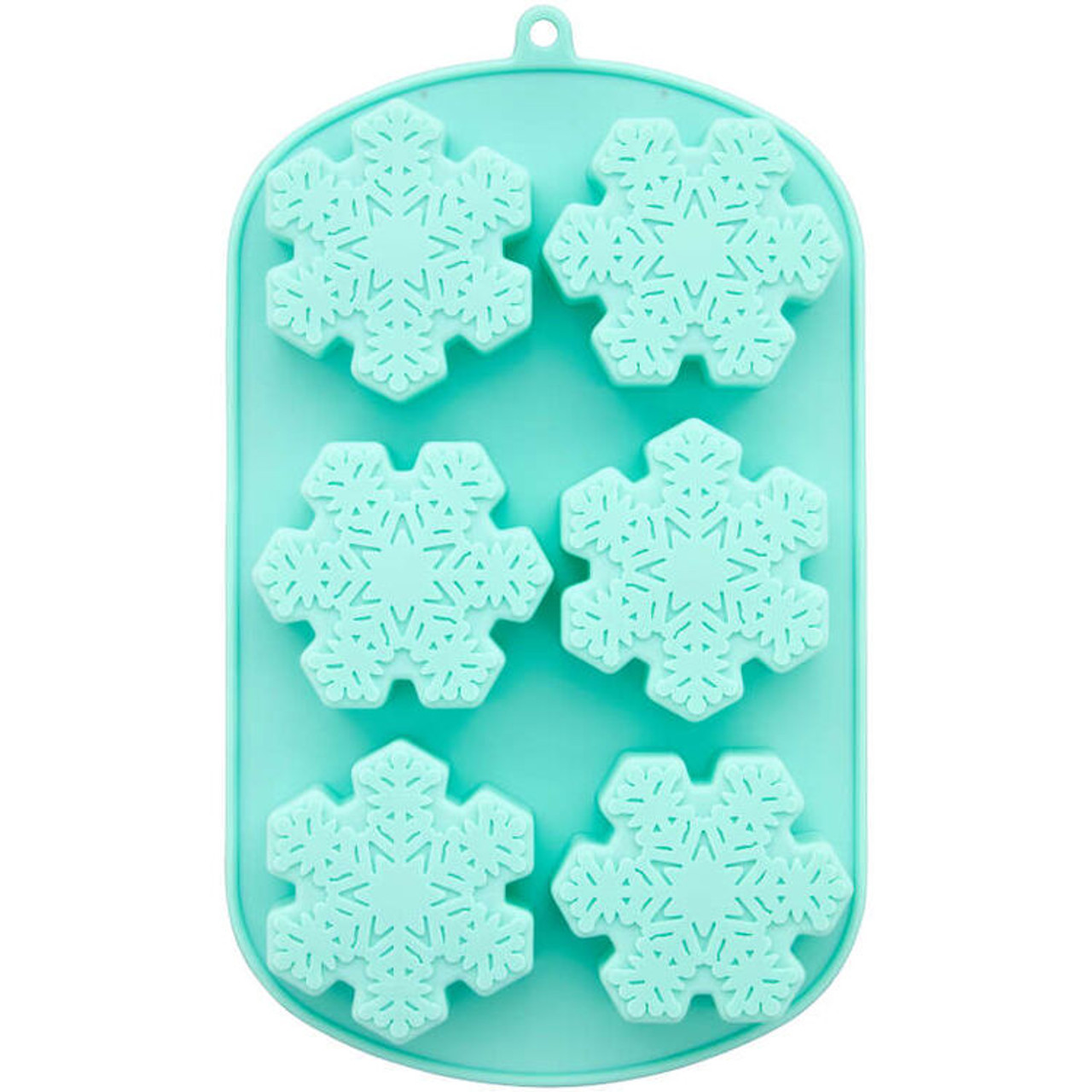 https://cdn11.bigcommerce.com/s-w8h1g5/images/stencil/1280x1280/products/12566/33703/2105-0-0743-Wilton-Winter-Snowflake-Silicone-Baking-and-Candy-Mold-6-Cavity-A2__62518.1637038098.jpg?c=2