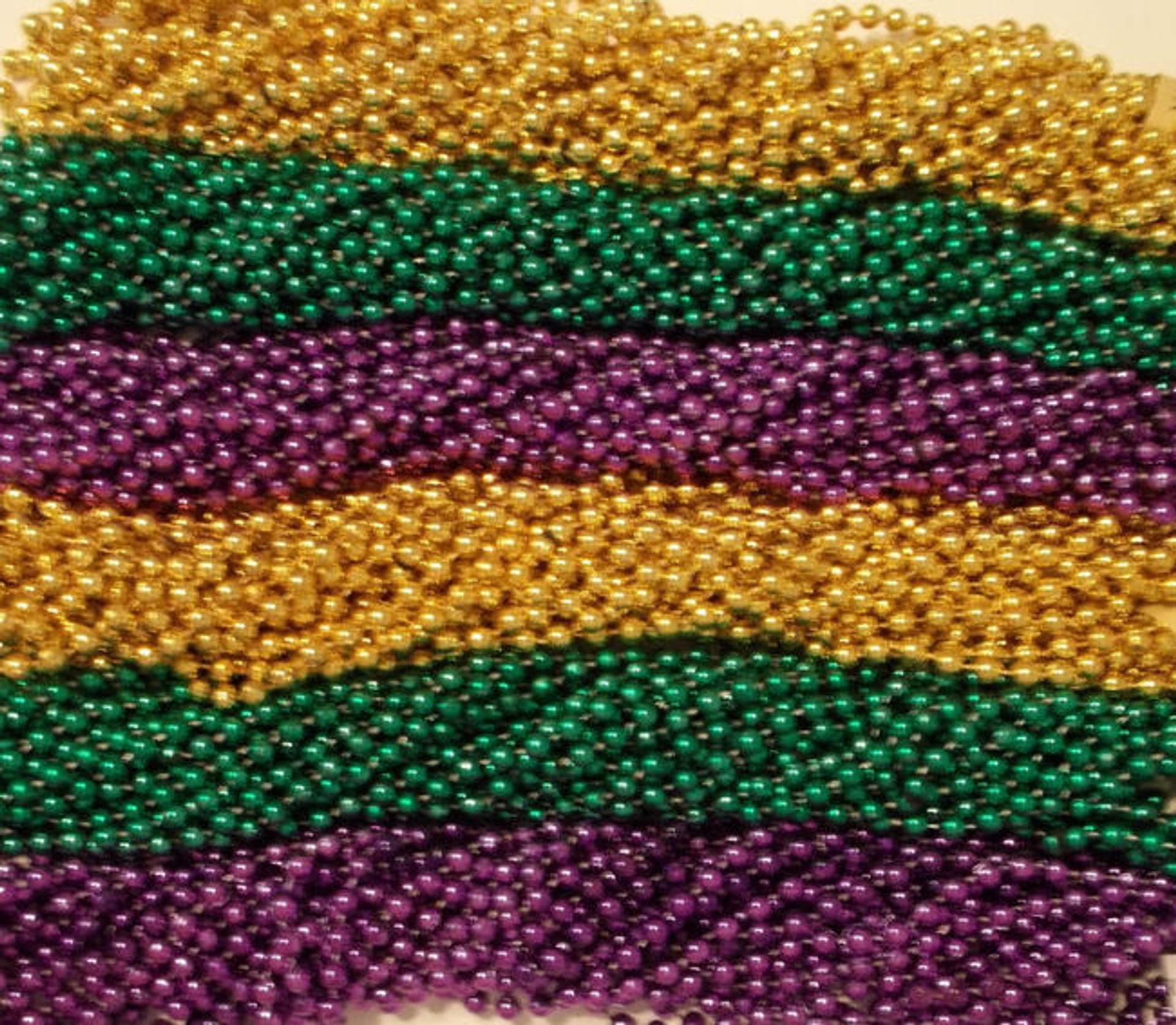600 Metallic 33" Asst Colors Mardi Gras Beads Purple Green Gold
