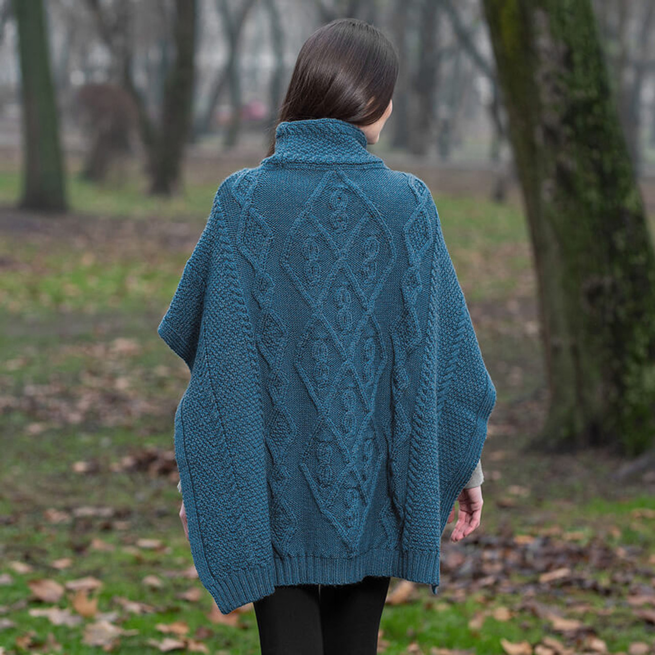 Aran Diamond Moss Knit Wool Poncho | Shamrockgift