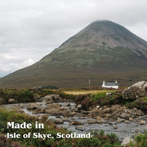 Isle of Skye Candles Co. Cedarwood Natural Wax Scottish Candle SR-LT-WH ShamrockGift.com