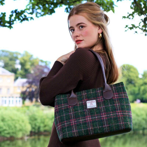 GA-LB1003-COL107-DARK GREEN PLUM CHECK Glen Appin Classic Harris Tweed Handbag Lifestyle ShamrockGift.com