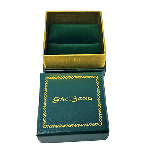 Celtic Knot Peridot Silver Ladies Ring GS-SetRing2 box ShamrockGift.com