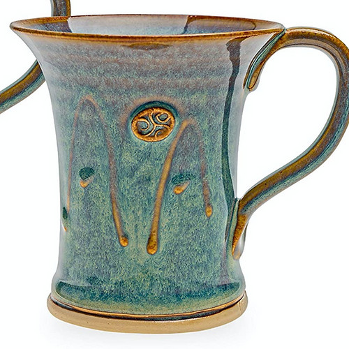 CAP-0400 Hand Thrown Herritage Irish Flared Mug ShamrockGift.com