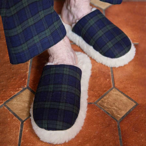 LV-S-LV Green Tartan Blackwatch Irish Wool Flannel Slippers Lifestyle ShamrockGift.com