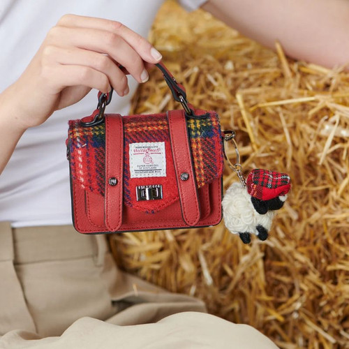 ISL-8301 Harris Tweed  Wee Satchel Lifestyle ShamrockGift.com