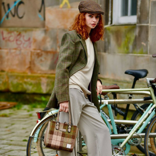 ISL-8350 Harris Tweed Mini Caillie Tote Bag Lifestyle ShamrockGift.com