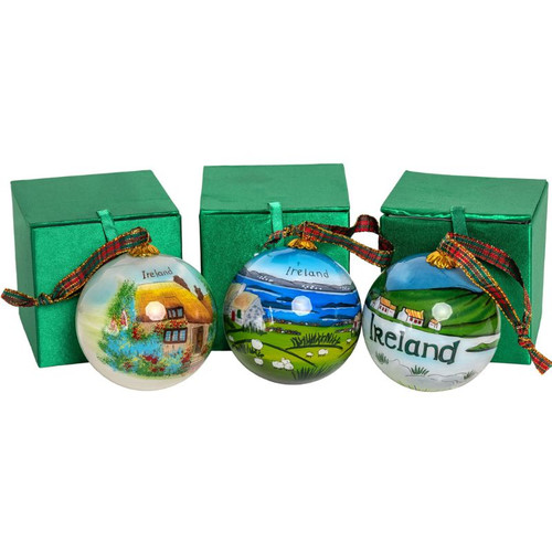 JCW-44204-Hand Painted Glass Ireland Scenes Bauble ShamrockGift.com.jpg