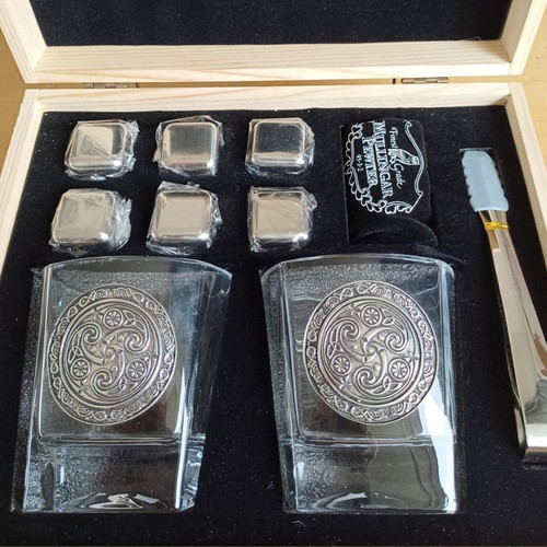 P377Triskel-Celtic Whisky Set with Pewter Triskelion ShamrockGift.jpg